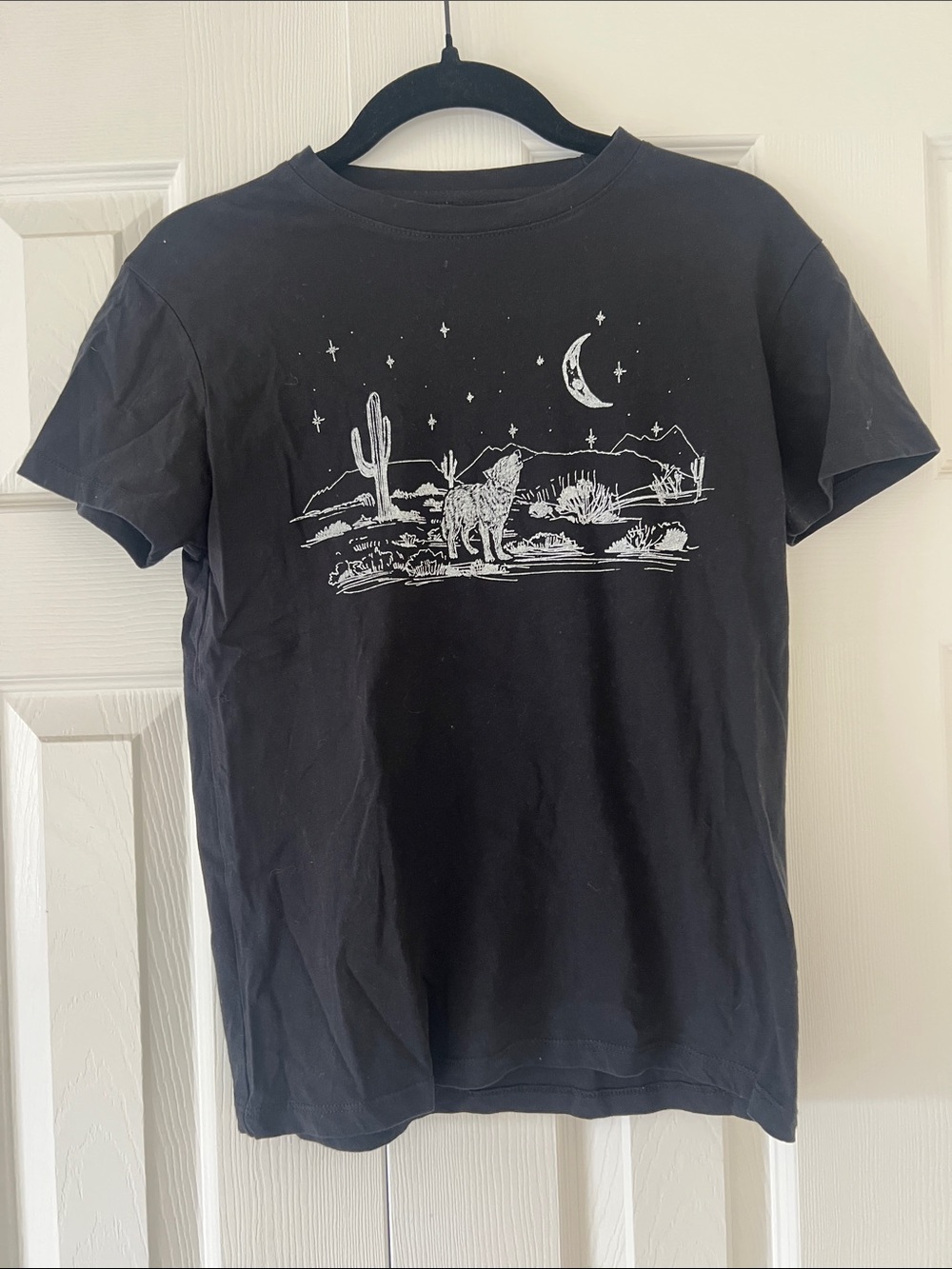 Fifth Sun Black Desert Wolf Graphic Tee